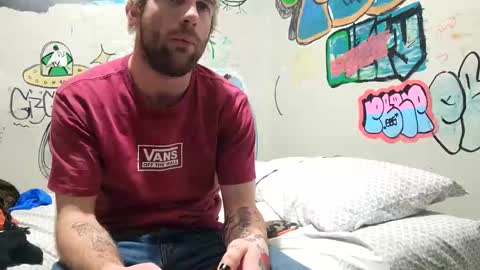 gothboityplz online show from 11/18/25, 09:25