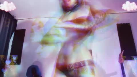        online show from 10/23/25, 05:18