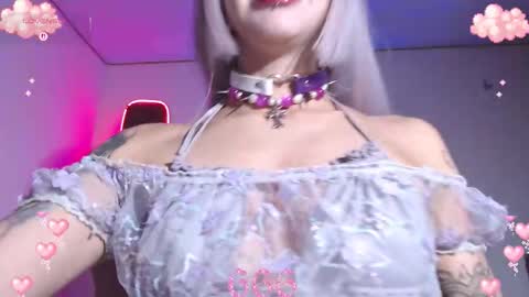 Snapshot of gothicute chatting on 02/05/26, 06:51 online show from 02/05/26, 06:51