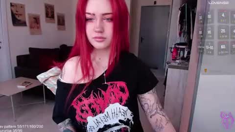 Snapshot of gothkittys chatting on 06/08/26, 11:32 traumfrau Kira angel face devil eyes I SELL A LOT VIDEO IN GALLERY online show from 06/08/26, 11:32