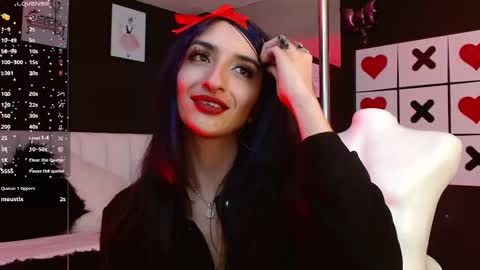 Meredith Alessandra online show from 02/15/25, 10:33