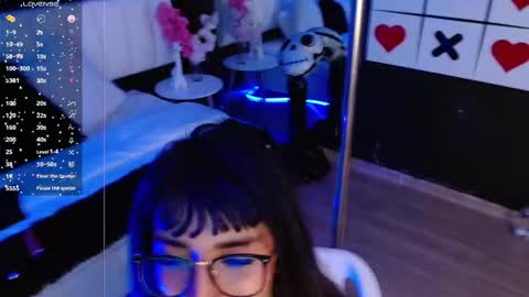 Meredith Alessandra online show from 03/03/25, 10:49