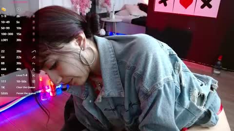 Meredith Alessandra online show from 11/11/25, 04:56