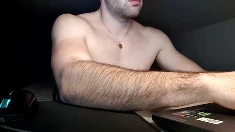 goura2000 online show from 03/01/25, 10:10