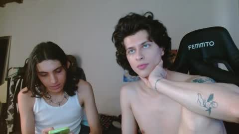 angelito tu novio online show from 02/05/25, 02:59