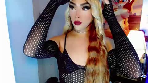 Snapshot of grace24hot chatting on 02/19/26, 02:51 Grace online show from 02/19/26, 02:51