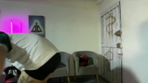 grace_davine online show from 06/01/26, 05:09