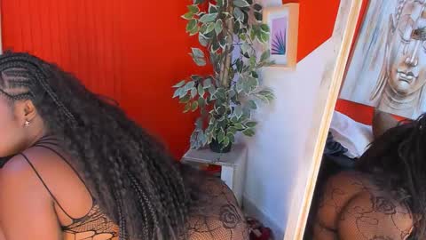 grace online show from 10/31/25, 09:38