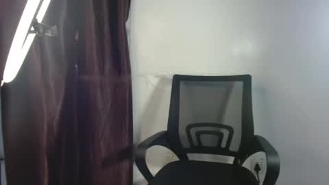 Snapshot of grace_queen8772 chatting on 04/04/26, 08:34 grace online show from 04/04/26, 08:34