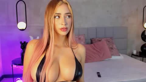 Grace Cartier online show from 09/27/25, 12:48