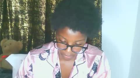 graceessy online show from 11/02/25, 06:10