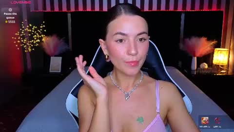 Snapshot of gracefulmichelle chatting on 06/09/26, 07:14 gracefulmichelle online show from 06/09/26, 07:14