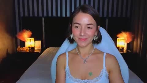 Snapshot of gracefulmichelle chatting on 07/08/26, 07:29 gracefulmichelle online show from 07/08/26, 07:29