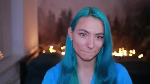 Snapshot of gracegreen chatting on 09/30/25, 04:23 I will be glad to see you 30 N 1800 - 2300 gmt3 online show from 09/30/25, 04:23