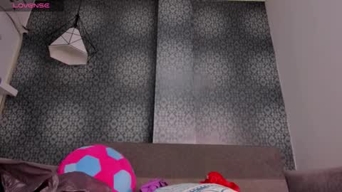 Mi Name is violeta  online show from 03/12/26, 12:22