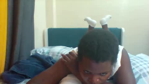 Snapshot of grannylover_ chatting on 02/22/25, 06:19 grannylover_ online show from 02/22/25, 06:19