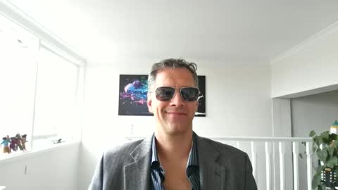 grattitude online show from 09/12/25, 04:34