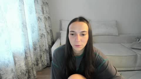 Anna online show from 04/08/26, 12:21