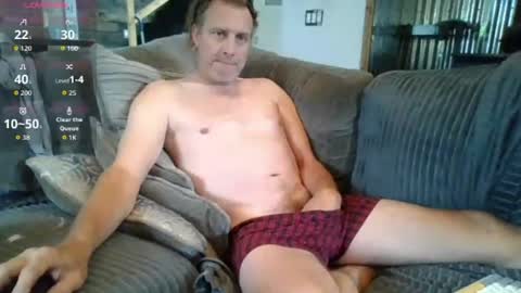 Snapshot of graylonewolf chatting on 08/02/26, 04:27 Gray lone wolf online show from 08/02/26, 04:27