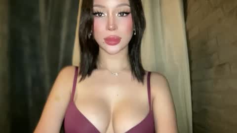 Snapshot of greatpretenderxxx chatting on 12/16/25, 10:42 Marie Pelie online show from 12/16/25, 10:42