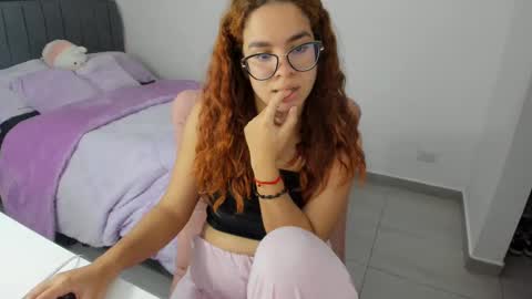 GreciaRuiz online show from 03/04/25, 05:56
