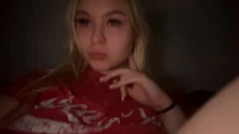 Snapshot of green_eyes_twinkl chatting on 04/06/26, 09:38 Lina 3 online show from 04/06/26, 09:38