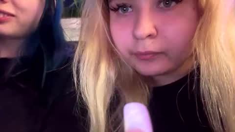 Snapshot of green_eyes_twinkl chatting on 06/07/26, 09:07 Lina 3 online show from 06/07/26, 09:07