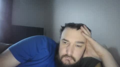 Snapshot of greenbee08 chatting on 02/22/26, 01:42 greenbee08 online show from 02/22/26, 01:42