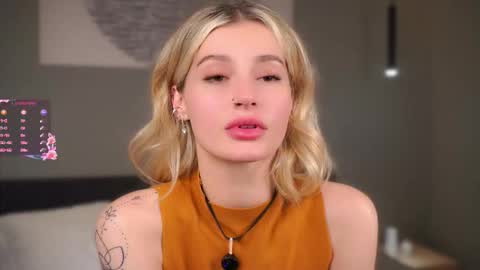 Kelly online show from 02/08/26, 12:08