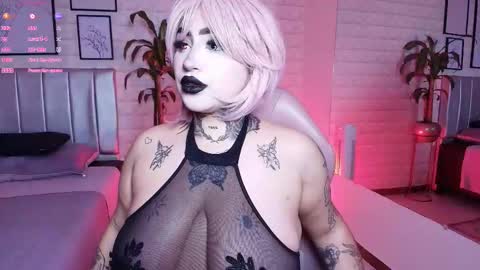   online show from 09/10/25, 07:14