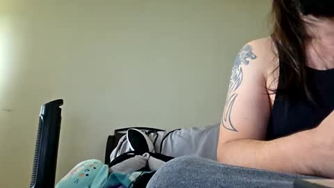 Snapshot of greenvertgo chatting on 10/18/25, 02:18 greenvertgo online show from 10/18/25, 02:18