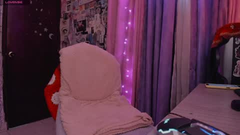 Medussa online show from 01/07/25, 09:46