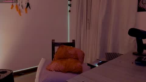 Medussa online show from 11/08/25, 11:25