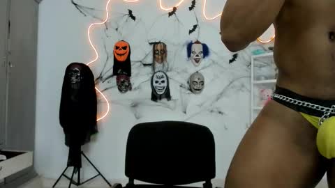 Snapshot of gregoriiandmax chatting on 10/11/25, 04:05 Gregori online show from 10/11/25, 04:05