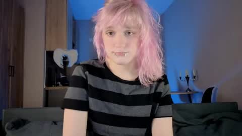 Greg-independent model online show from 04/12/26, 09:53