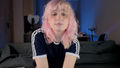 Greg-independent model online show from 04/16/26, 09:04