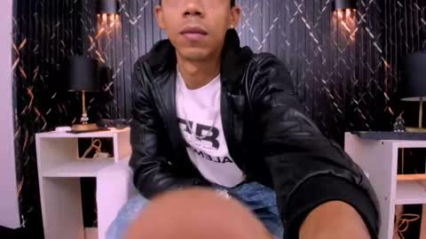 GregorySforza online show from 11/15/25, 12:02