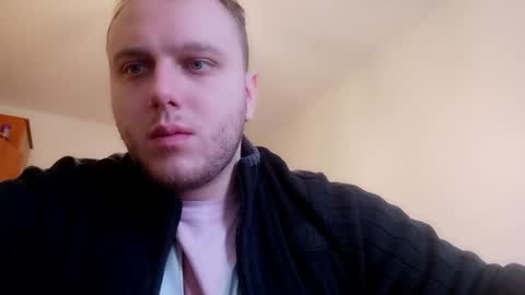 Snapshot of gregory_the_bear chatting on 12/10/24, 11:11 Gregory online show from 12/10/24, 11:11
