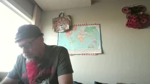 Snapshot of gregrev chatting on 10/18/25, 10:43 gregrev online show from 10/18/25, 10:43