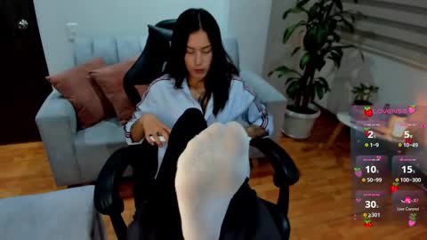  Emmy  online show from 02/05/25, 11:28