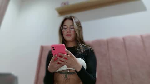  Emmy  online show from 10/16/25, 03:07