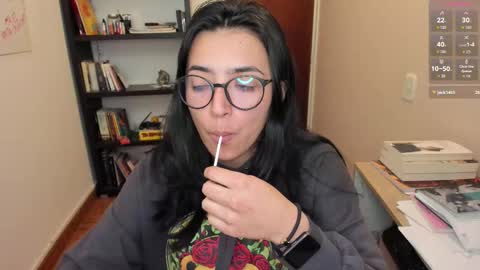 Greta online show from 09/14/25, 05:06