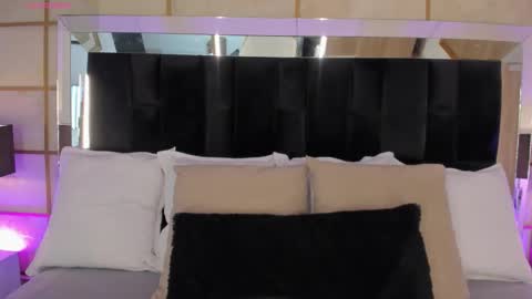 Greta Velvet  online show from 10/02/25, 07:10