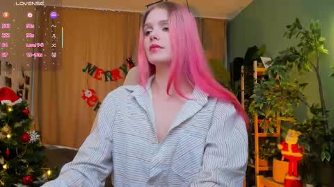 gretchen_mol online show from 12/20/25, 07:37