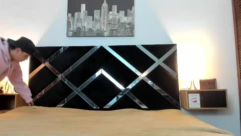 Snapshot of grey_noa22 chatting on 04/13/26, 03:12 Benjamin online show from 04/13/26, 03:12