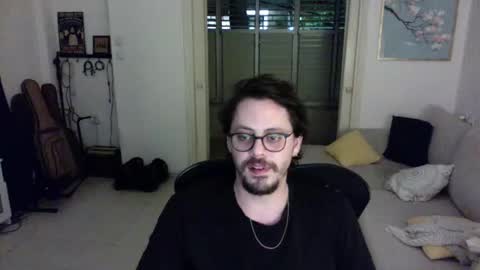 grey_uchi online show from 04/17/26, 02:36