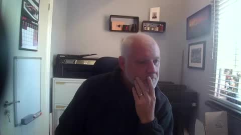 greyfox_6000 online show from 03/04/25, 09:18