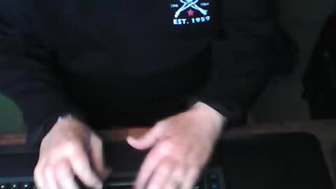 greyghost04 online show from 04/27/26, 04:32