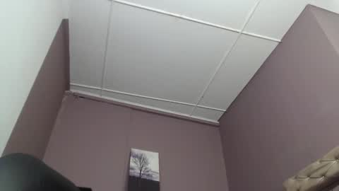 Snapshot of greys_ath chatting on 01/26/25, 05:23 greys online show from 01/26/25, 05:23