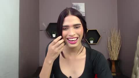 Snapshot of greys_ath chatting on 02/03/25, 02:47 greys online show from 02/03/25, 02:47